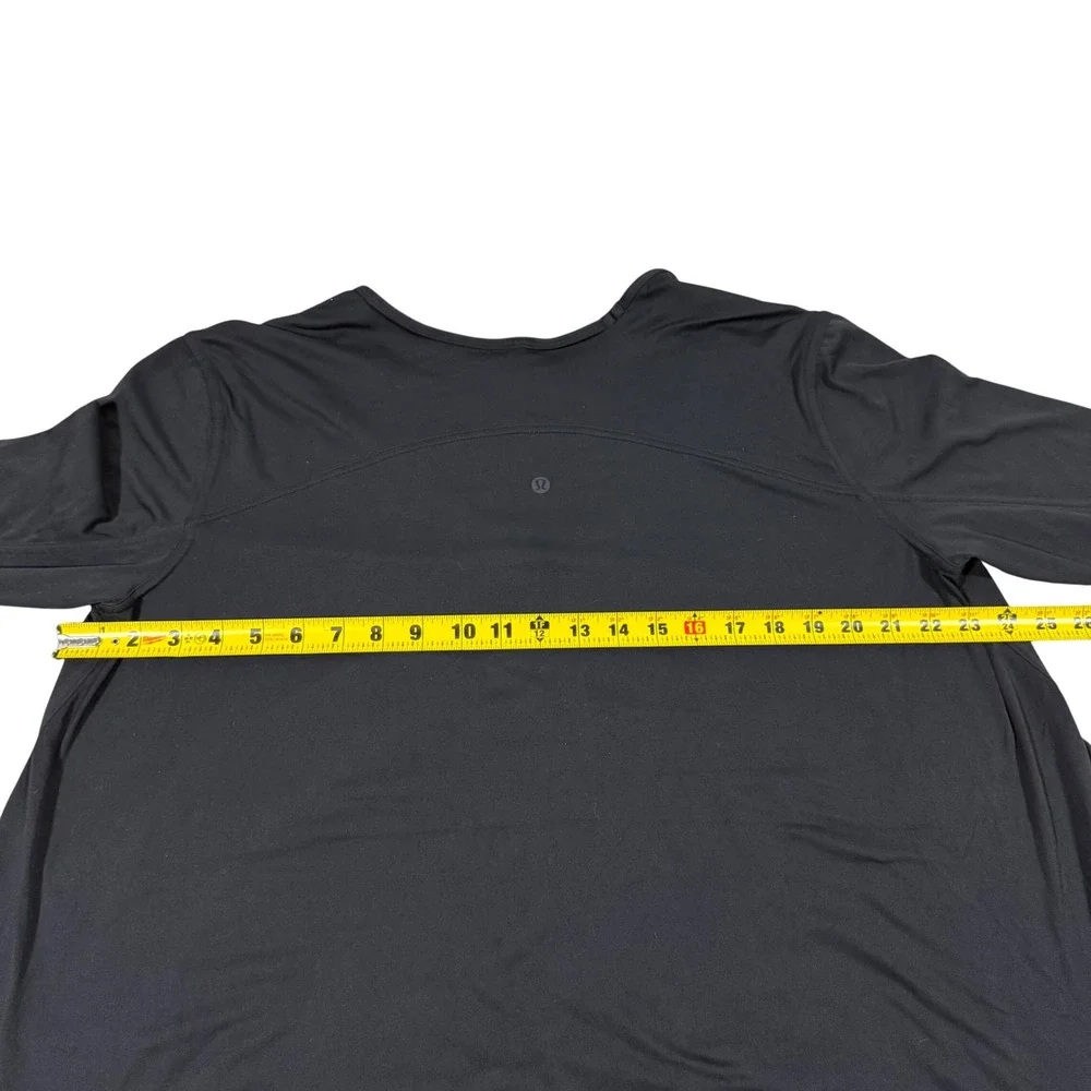 Lululemon Back In Action V Neck Long Sleeve Women's Large Black‎ Top